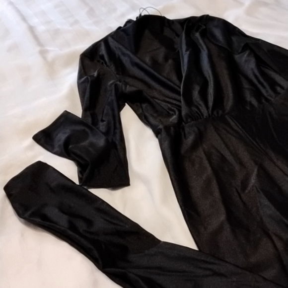 Fashion Nova Woman's High Neck With Front Slit Black Jumpsuit, Size: S, NWT - Picture 12 of 15